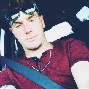 Meet your Posher, Lee